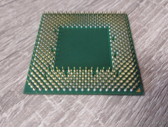 AMD Sempron 2800+ - 2