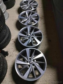 4ks alu disky Seat (Škoda vw ) 5x112 R18 - 2