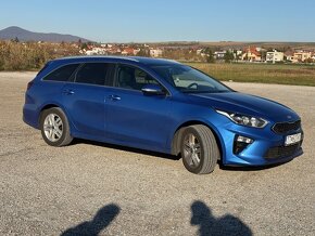 KIA CEED SW 2019 - 2