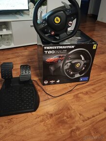 Volant Thrustmaster T80 na PS4 - 2