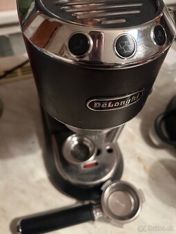 predam Delonghi Dedica  EC 685BK Kávovar - 2