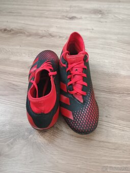 Adidas Predator - 2