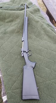 Guľovnica CZ 557 synthetic - 2