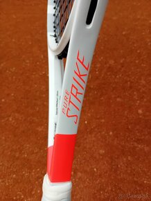 Tenisova raketa Babolat pure strike - 2