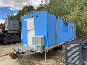 Kancelarsky prives so satnou WC, kurenim 2800kg rv 2000 - 2