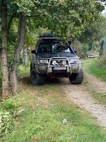 Nissan Patrol Y61 - 2