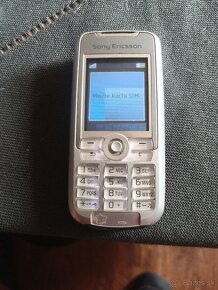 Sony Ericsson K700i - 2