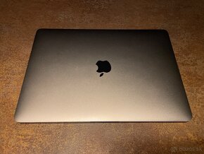 Macbook Pro 13-inch 2016 Space Gray 256GB - 2