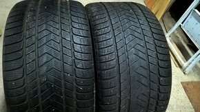 2 ks ZIMNÉ 315/30 R22 107V  PIRELLI cca 5-6mm DOT4020 39€/ks - 2