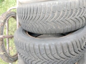 Pneu 195/60 R 15 - 2