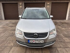 Volkswagen Touran 2.0 TDI DSG 7 miestny - 2