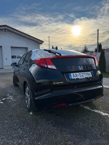 Honda Civic 1.8 Benzín Sport i-VTEC 104 kW - 2