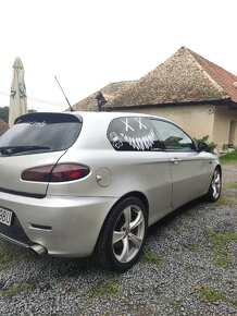 Alfa Romeo 147 - 2