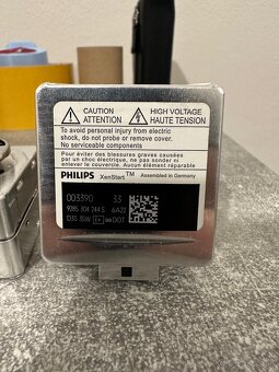 Philips D3S 35w XenStart OEM HID Bulb - 2