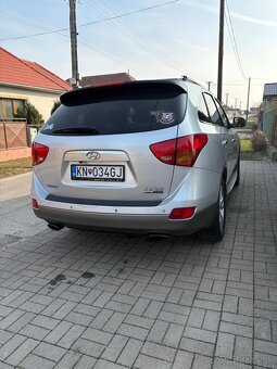 Hyundai ix55 3.0 crdi v6 176kw automat 4x4 - 2