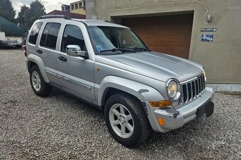 JEEP CHEROKEE 2.8 CRD LIMITED - 2