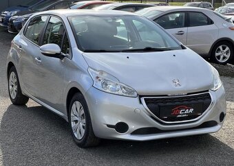 Peugeot 208 1.2i KLIMATIZACE ABS ASR ESP benzín manuál 60 kw - 2