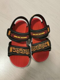 Sandále Skechers 34, svietia - 2