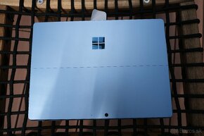 Microsoft Surface 9 PRO - 2