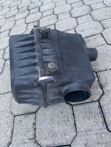 BMW E30 airbox + váha - 2