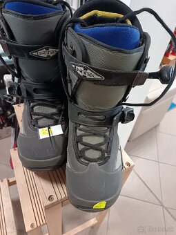 Topánky na snowboard v48 - 2