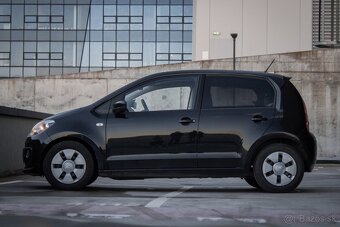 Volkswagen Up 1.0 high Up - 90tis. km, výhrev, pano, senzory - 2