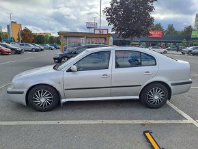 Škoda Octavia Sedan 1U 1.9 Tdi 66 kW - 2