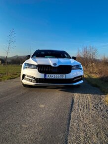 Škoda Superb III 2.0tdi 140kw Sportline 4x4 - 2