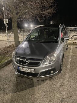 Opel zafira B 1.9 tdi 110kw 7 miestne - 2