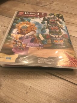 Predám album s kartičkami Lego Ninjago - 2