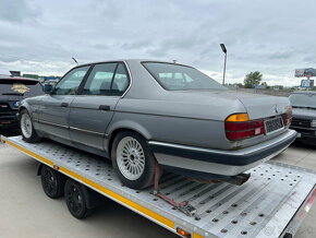 Predám BMW E32 750i V12 - na renováciu alebo náhradné diely - 2