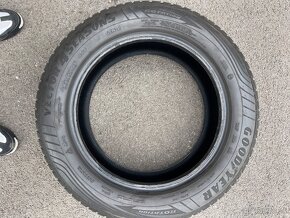 Pneumatiky Goodyear 205/55 r16 - 2