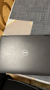 Dell latitude 5300 2v1 - 2