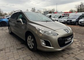 Peugeot 308 1.6 HDi Panorama nafta manuál 82 kw - 2