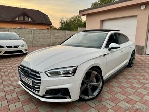 Audi A5 2.0 TFSI 185kw S-Line Benzín/Hybrid 94949km - 2