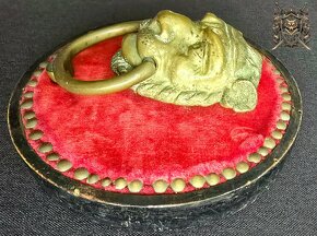 EXKLUZÍVNY ANTIQUE LION DOOR KNOCKER - 2