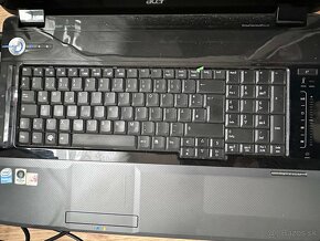 Acer Aspire 8730ZG- ,18,4 HD crystal - 2