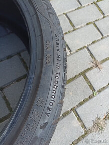 Zimné pneu Uniroyal Winter Xpert 225/40 R19 XL - 2