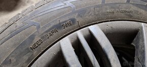 Zimne pneu s elektrónmy 215/65 R17 - 2