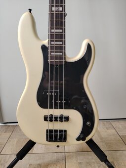 Fender Duff McKagan Deluxe precision Bass - 2