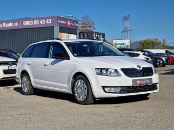 Škoda Octavia Combi 2.0 TDI Style DSG - 2