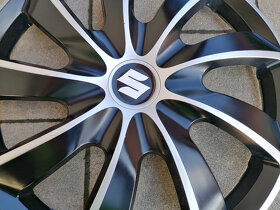 Puklice Suzuki 16" originál - 2