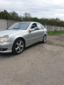 Mercedes-Benz C230 Sport W203 - 2