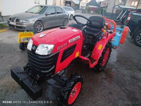 Japonský malotraktor Kubota 4x4 - 2