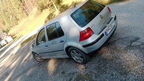 Golf 4 - 2