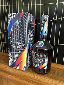 Cognac Hennessy VS F.Pantone - 2