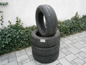 Predám 4x zimné pneu Pirelli 225/60 R18 104HXL - 2