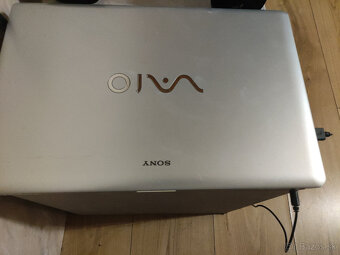 Sony Vaio - 2