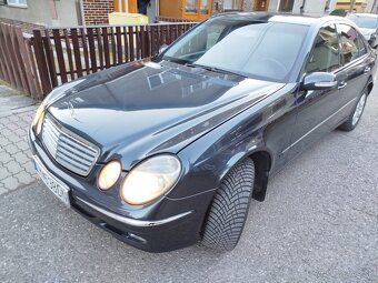 Mercedes e200 Elegance - 2