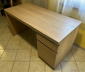 Predam kancelarsky stol Ikea Malm - 2